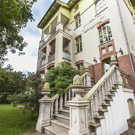 Insopot - Gogh - Near The Sea سوبوت